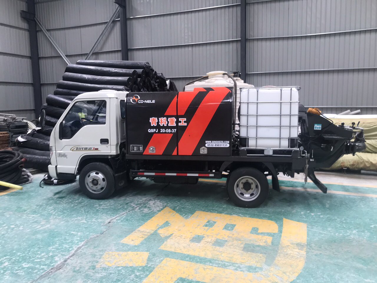 混凝土泵 青科重工 雙噴頭濕噴機(jī) 混凝土泵 青科重工 雙噴頭濕噴機(jī)